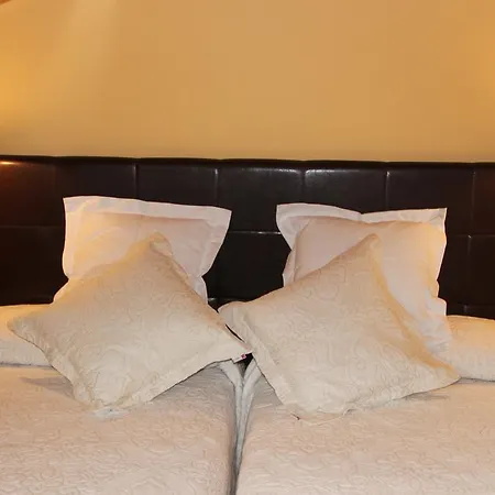 Casa De Aldea La Galea * Vegadeo