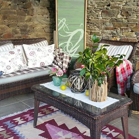 Casa De Aldea La Galea * Vegadeo